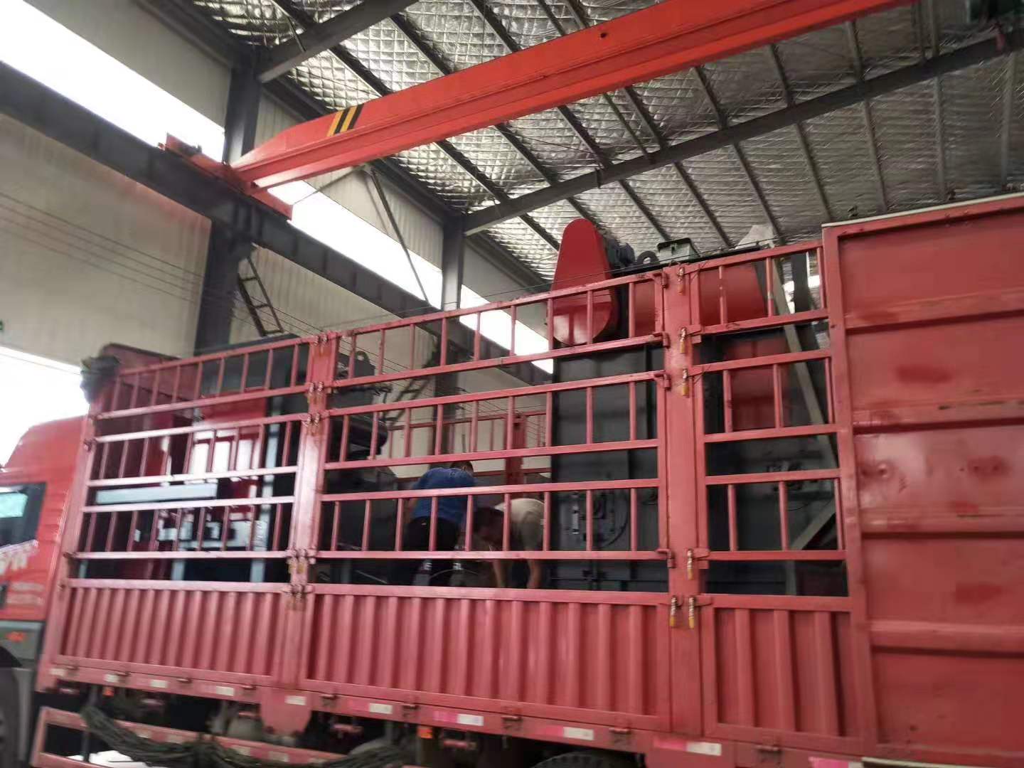 佳木斯市吊鉤式拋丸機_佳木斯市吊鉤式拋丸除銹清理機_佳木斯市吊鉤式噴砂機_佳木斯市吊鉤式噴丸設備有哪些優點？