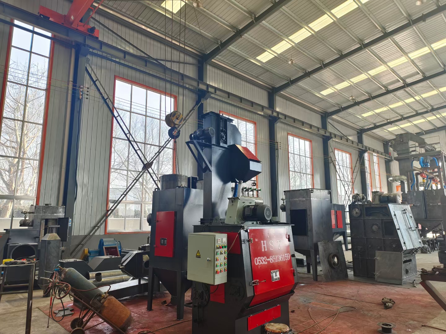 拋丸機拋丸架子的設(shè)計_超市貨架拋丸打砂機_拋丸機和打砂機是一種設(shè)備嗎