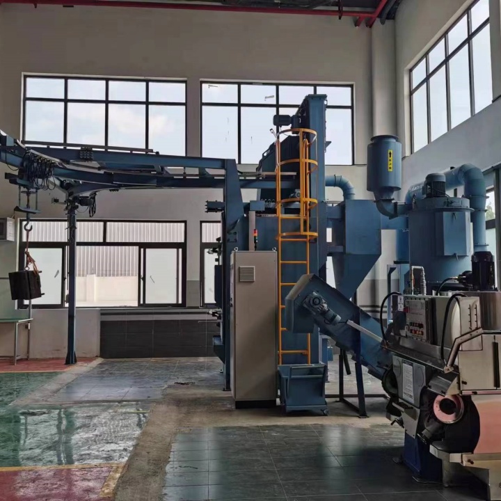 防腐拋丸機工作視頻_拋丸清理機工作原理_型材防腐拋丸清理機
